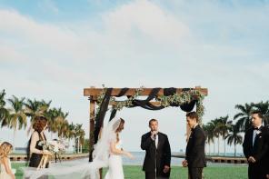 Real Wedding - Glamouröse Hochzeit in Schwarz & Gold - 41