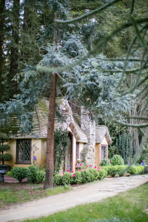 Real Wedding - Taylor und Hagan's märchenhafte Hochzeit im Freien - 08