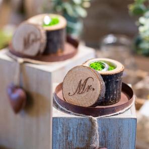 Ringkissen Ideen und Trends - ringkissen-alternative-baumstamm-mr-mrs - SalesGuide24 Marketing GmbH