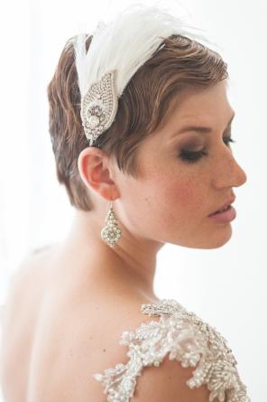 Brautfrisur kurze Haare - LOOKING GLASS Wedding Photography