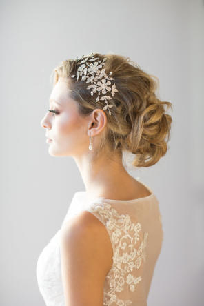 Brautfrisur mittellange Haare - PowderBlueBijoux