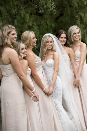 Real Wedding - Moderne Hochzeit in Weiß - 15