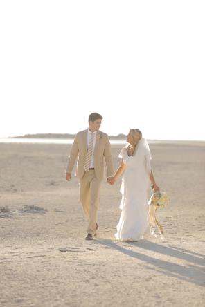 Real Wedding - Charmante Hochzeit in Gold und Blush - 03