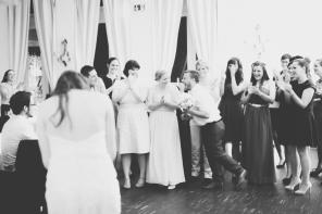 Real Wedding - Familiäre Sommerhochzeit in Rosa - 40