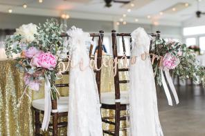 Tischdeko = Tischdeko im Vintage-Stil = lauren fair photo