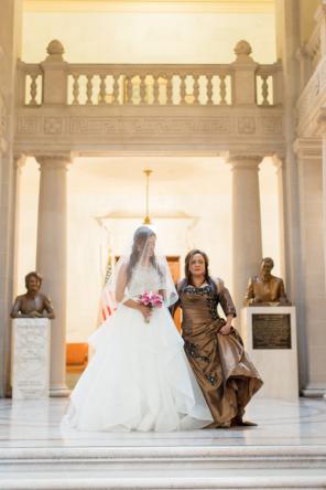 Real Wedding - Moderne Hochzeit im Rathaus von San Francisco - 10