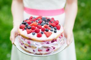 Naked Cake - Naked Cake zur Hochzeit - schokoladenseite anna mardo 2