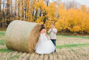Real Wedding = Rustikale Country-Hochzeit im Herbst  = 03