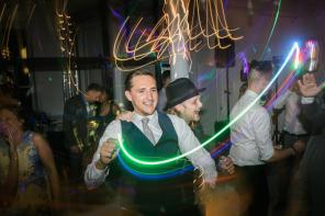 Real Wedding - Traumhafte Hochzeit in Schweden  - Loke Roos Photography 42