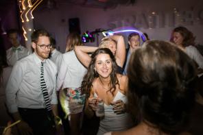 Real Wedding - Traumhafte Hochzeit in Schweden  - 44 - Loke Roos Photography