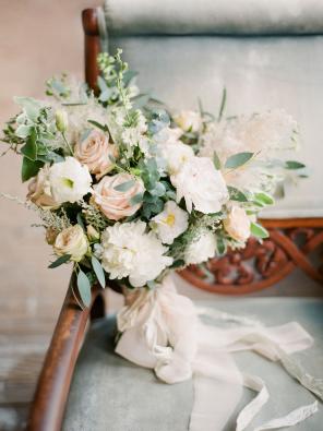 Brautstrauss mit Bändern - Brautstrauß mit Bändern - Leighanne herr photography 2