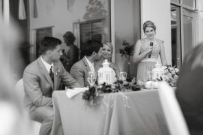 Real Wedding - Berührende Hochzeit in minimalistischem Ambiente - 39