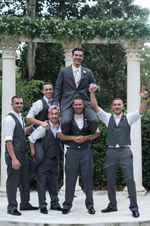 Real Wedding - Stimmungsvolle Gartenhochzeit in Familientradition - Corner House Photography 26