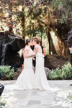 Real Wedding = Romantische Hochzeit in Schwarz-Weiß = Derek Chad Photography (31)