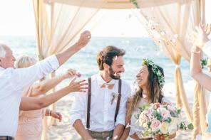 Real Weddings - Traumhafte Strandhochzeit mit perfektem Sonnenuntergang - HannaMonika Wedding Photography 27