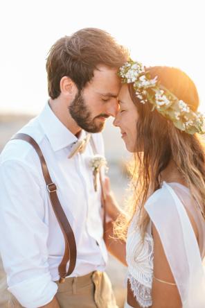 Real Weddings - Traumhafte Strandhochzeit mit perfektem Sonnenuntergang - HannaMonika Wedding Photography 38