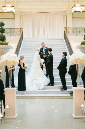 Dekoration der Location - Hochzeitsbogen für einen spektakulären Hintergrund bei Eurer Trauung - 33 Tamara Gruner Photography