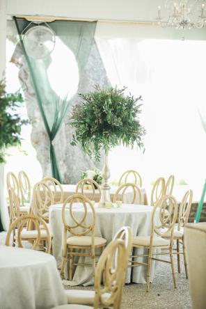 Real Wedding - Luxuriöse Hochzeit im opulent geschmückten Zelt - 11