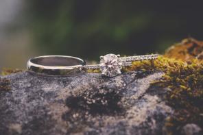 Real Wedding - Stilvolle Herbsthochzeit im Bootshaus - 77