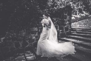 Real Wedding - Romantische Hochzeit auf einem Weingut in Neuseeland - LEVIEN & LENS PHOTOGRAPHY2