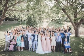 Real Wedding - Romantische Hochzeit auf einem Weingut in Neuseeland - LEVIEN & LENS PHOTOGRAPHY38