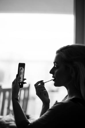 Real Wedding - Eine Vintage Gothic Hochzeit zum 10. Hochzeitstag - Sarah Bradshaw Photography10