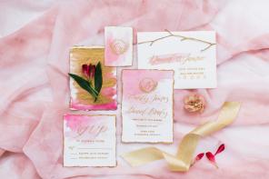 Real Wedding - Eine Vintage Gothic Hochzeit zum 10. Hochzeitstag - Sarah Bradshaw Photography2