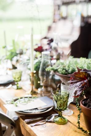 Styled Shoot - Greenery Hochzeitstrend: Hochzeitsdeko für den Herbst - DanielleCoonsPhotography6