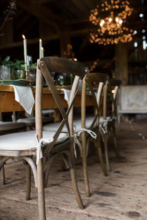 Styled Shoot - Greenery Hochzeitstrend: Hochzeitsdeko für den Herbst - DanielleCoonsPhotography11