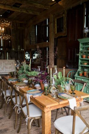 Styled Shoot - Greenery Hochzeitstrend: Hochzeitsdeko für den Herbst - DanielleCoonsPhotography65