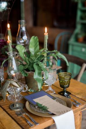 Styled Shoot - Greenery Hochzeitstrend: Hochzeitsdeko für den Herbst - DanielleCoonsPhotography93