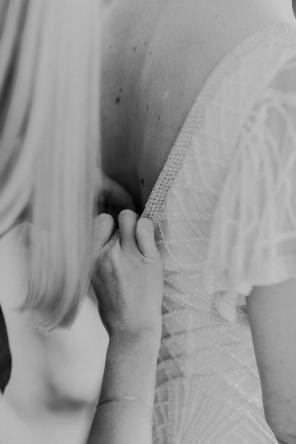 Real Wedding - Romantische Farmhochzeit in Schweden - Loke Roos Photography (29)