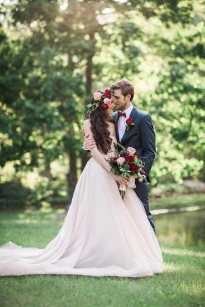 Accessoires - Brautfrisur mit offenen Haaren - Jasmine White Photography