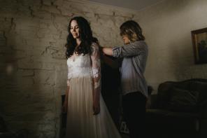 Real Wedding - Amys und Bronson mediterran schicke Hochzeit  - Oli Sansom Weddings   (5)