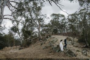 Real Wedding - Amys und Bronson mediterran schicke Hochzeit  - Oli Sansom Weddings   (30)