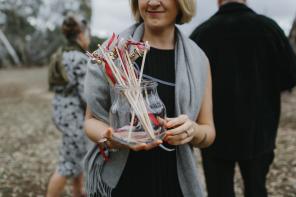 Real Wedding - Amys und Bronson mediterran schicke Hochzeit  - Oli Sansom Weddings   (78)