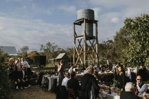 Real Wedding - Amys und Bronson mediterran schicke Hochzeit  - Oli Sansom Weddings   (108)