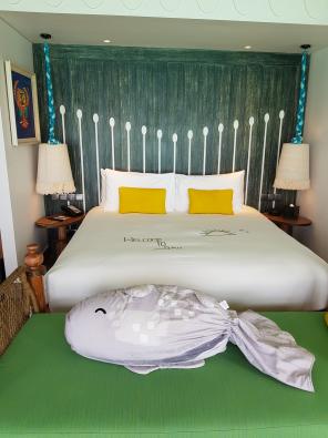 Flitterwochen auf den Malediven Galerie - Niedliche Begrüßung in der Over-the-Water Villa im SAii Lagoon Maldives