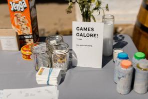 Real Wedding = Sommerliche BBQ-Hochzeit im Innenhof = 33KaitieBrainerdPhotography