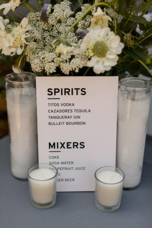 Real Wedding = Sommerliche BBQ-Hochzeit im Innenhof = 52KaitieBrainerdPhotography