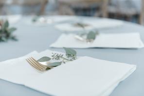 Real Wedding - Minimalistische Hochzeit in Rosa - Mychelle LeVan Photography33