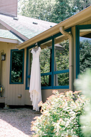 Real Wedding = DIY-Hochzeit in der Pandemie zu Hause = 1Lauren Baker Photography