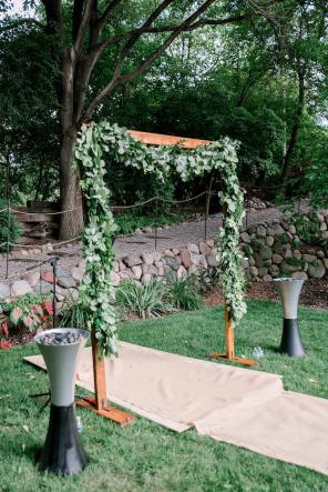 Real Wedding = DIY-Hochzeit in der Pandemie zu Hause = 19Lauren Baker Photography