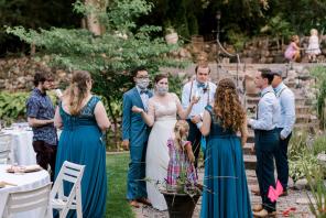 Real Wedding = DIY-Hochzeit in der Pandemie zu Hause = 30Lauren Baker Photography