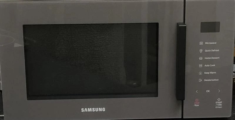 Solo Microwave Triple Distribution System 23L MS23T5018AC/EU