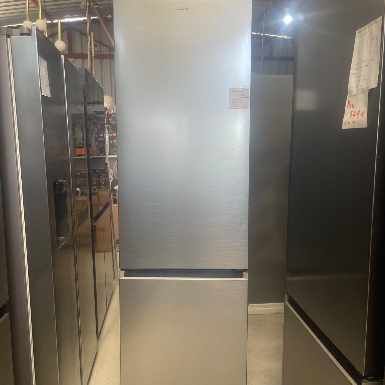 Samsung series 6 fridge and freezer RB38C602CS9