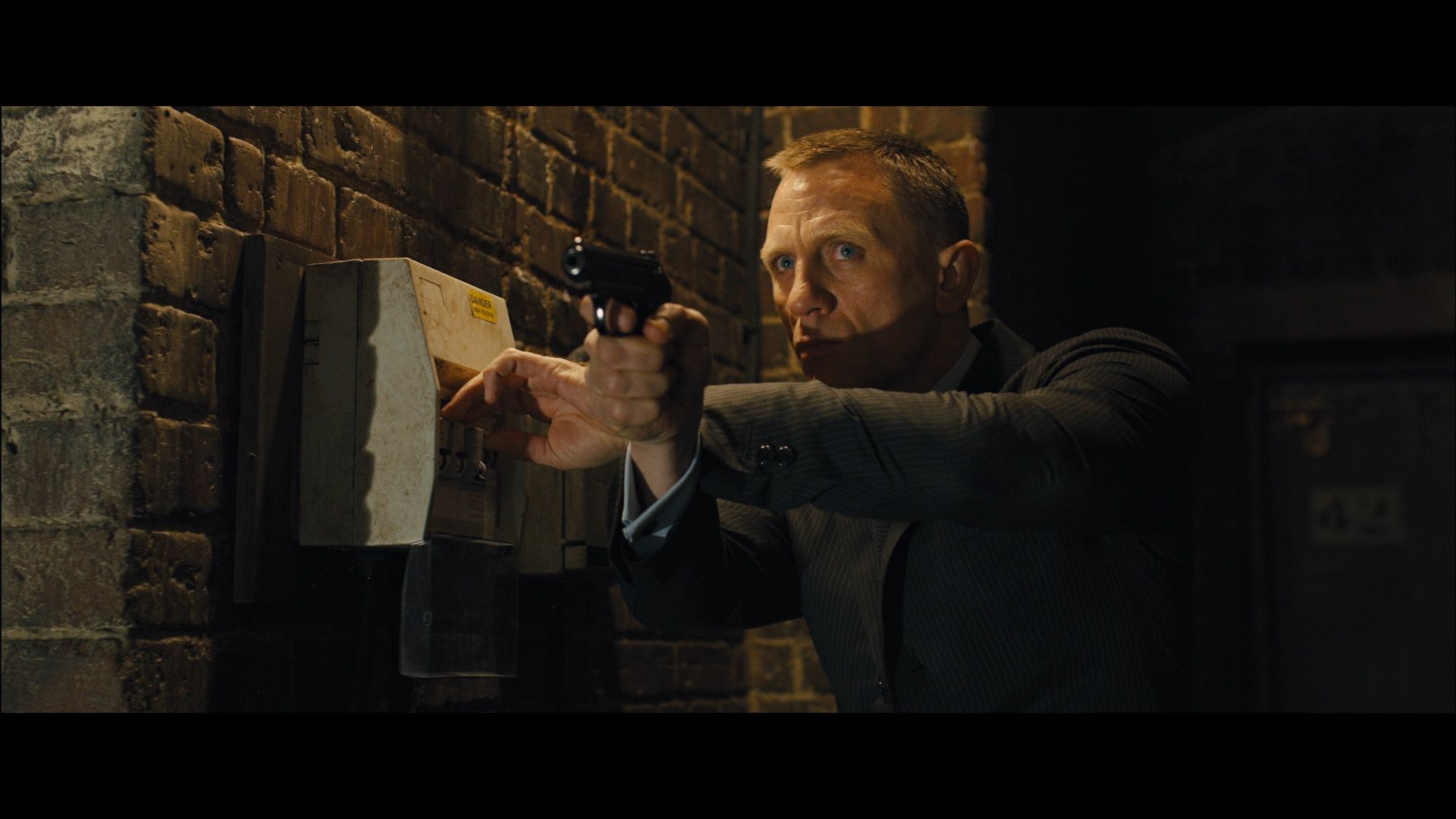 Stream/Buy Skyfall (2012) | Where to Watch 6 daniel craig