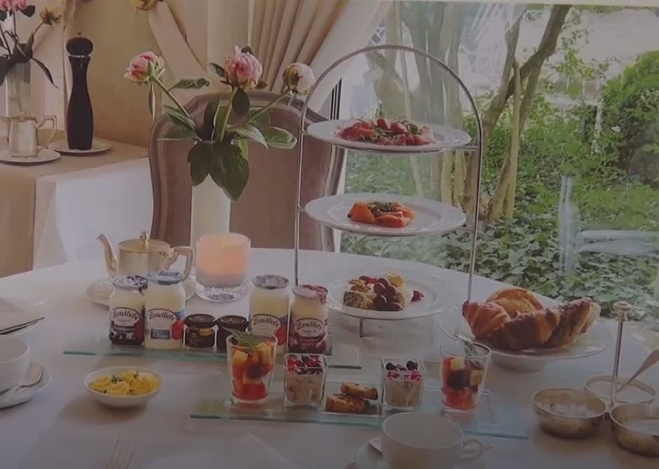 Hotel Frühstück a la carte mit Etagere im Hotel Europäischer Hof Heidelberg