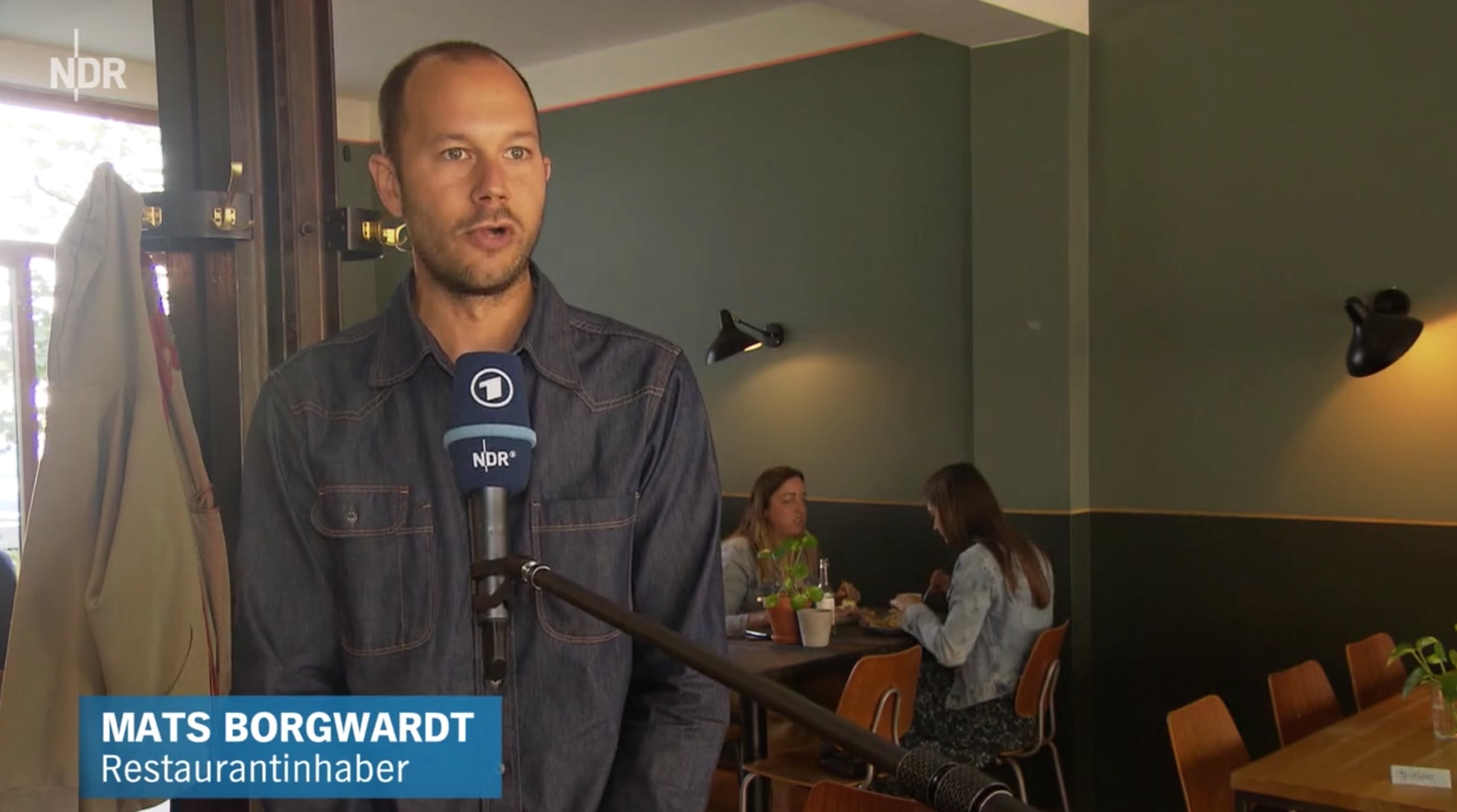 Heute bei HOTELIER TV & RADIO: Getestete müssen draußen bleiben? Eine Frage des Hausrechts