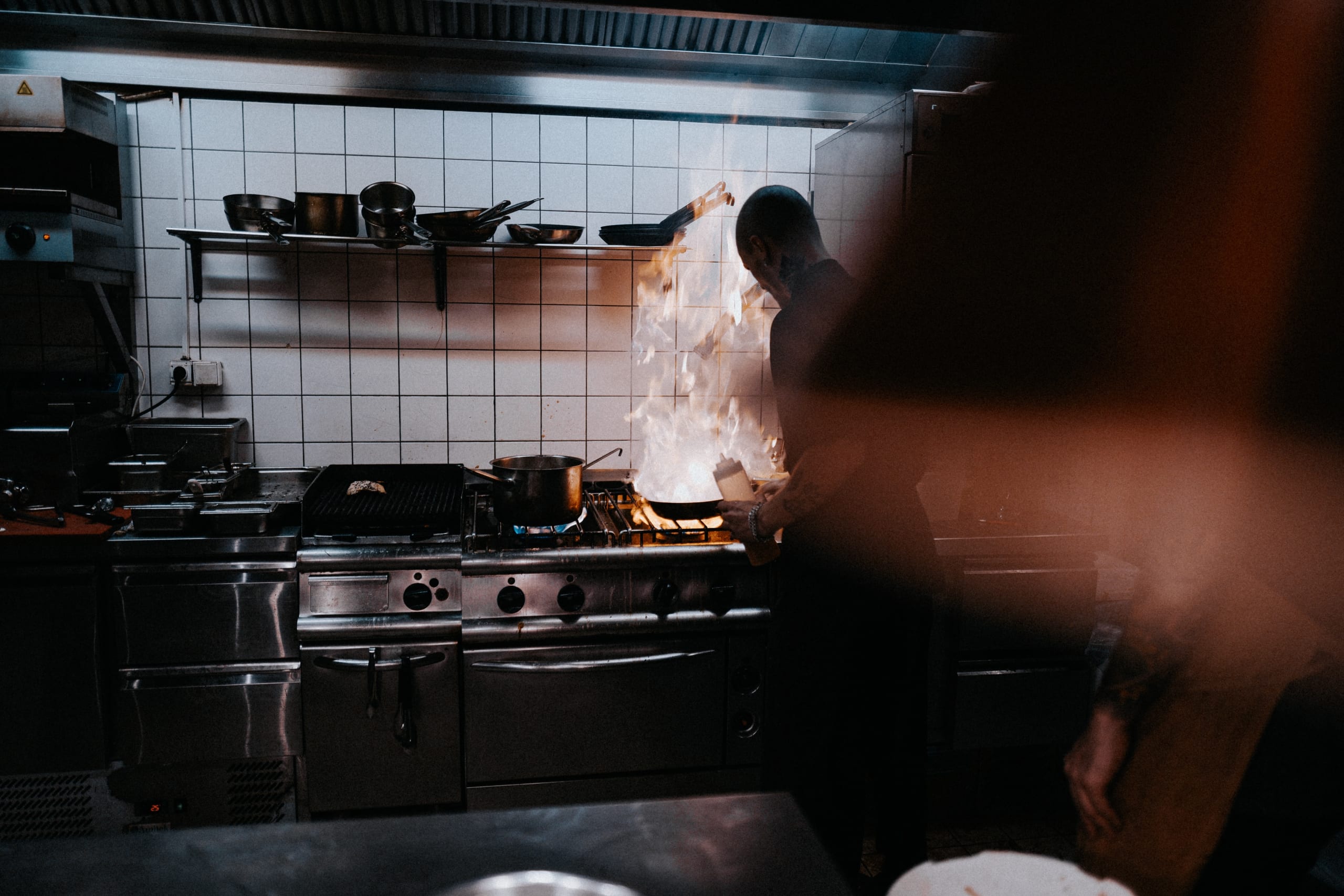 Vertical Food und Unilever Food Solutions investieren in Ghost Kitchens